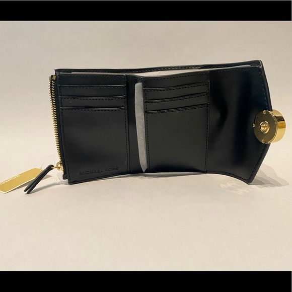 Michael Kors wallet NWT - Picture 3 of 7